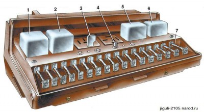 vaz-0105v.jpg